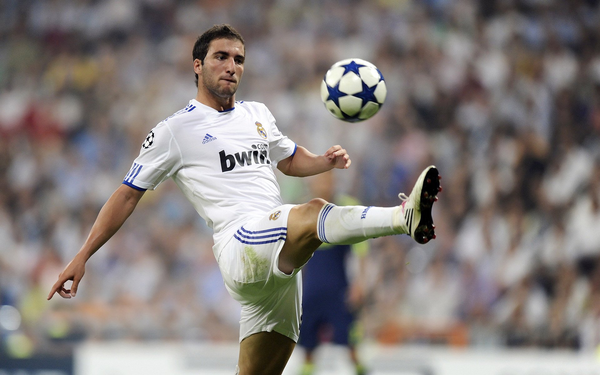 『未来之都』:探索《堡垒之夜》的无限创意新世界